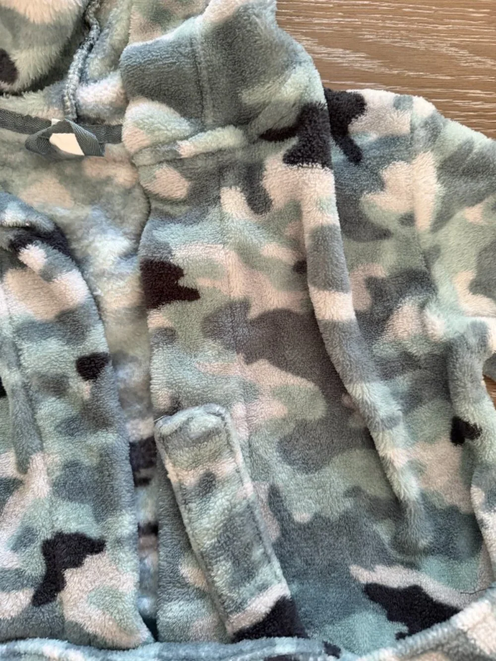 Boys PL Sleep blue camoflauge robe sleepwear long sleeve size 6